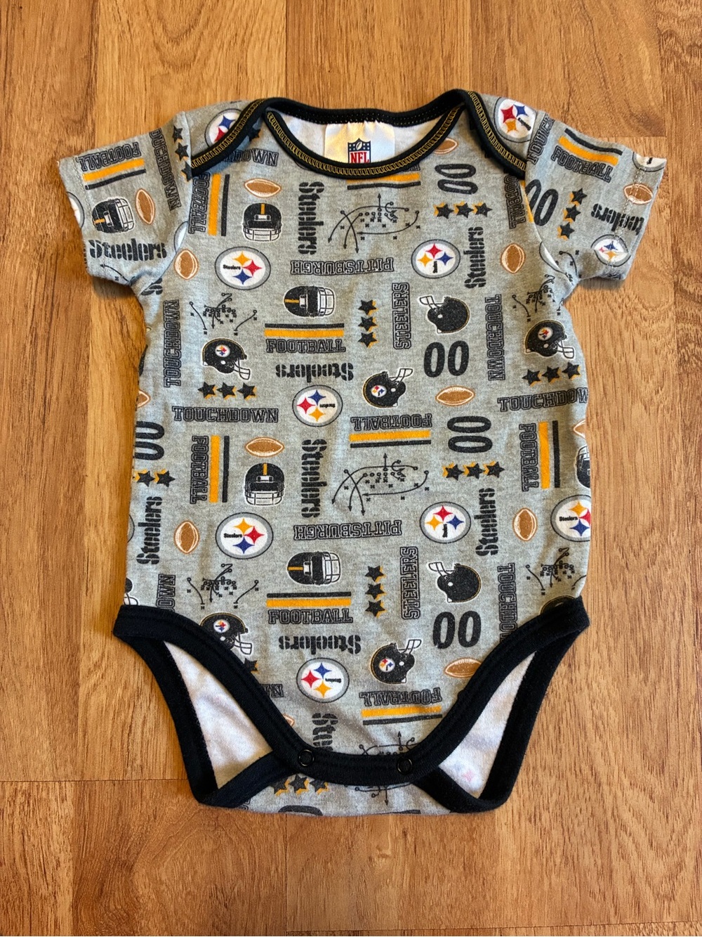 NFL Pittsburgh Steelers Gray, Black & Gold Baby One-Piece Bodysuit